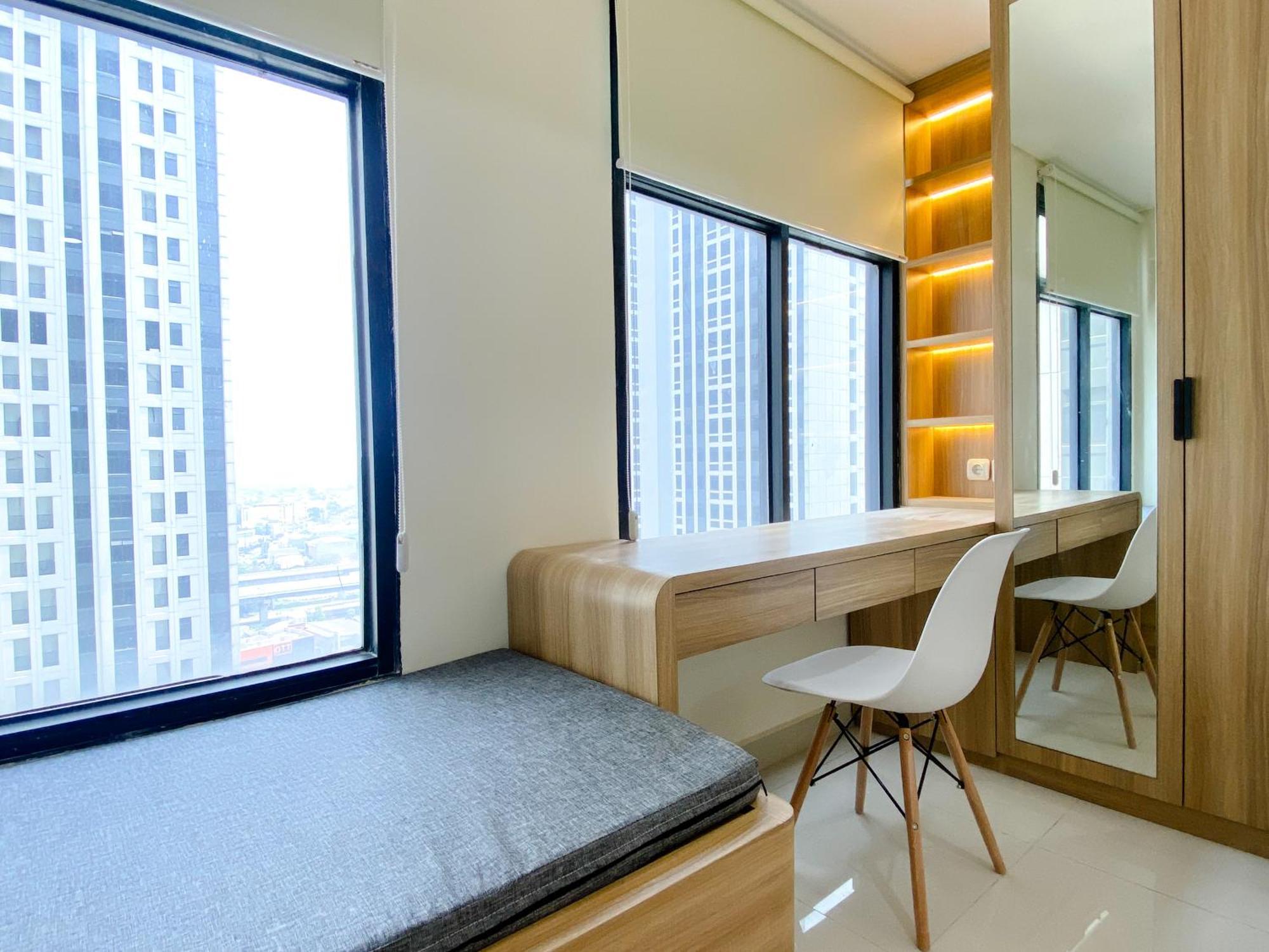 Homey And Warm Studio Room Pollux Chadstone Apartment By Travelio Cikarang Exterior photo